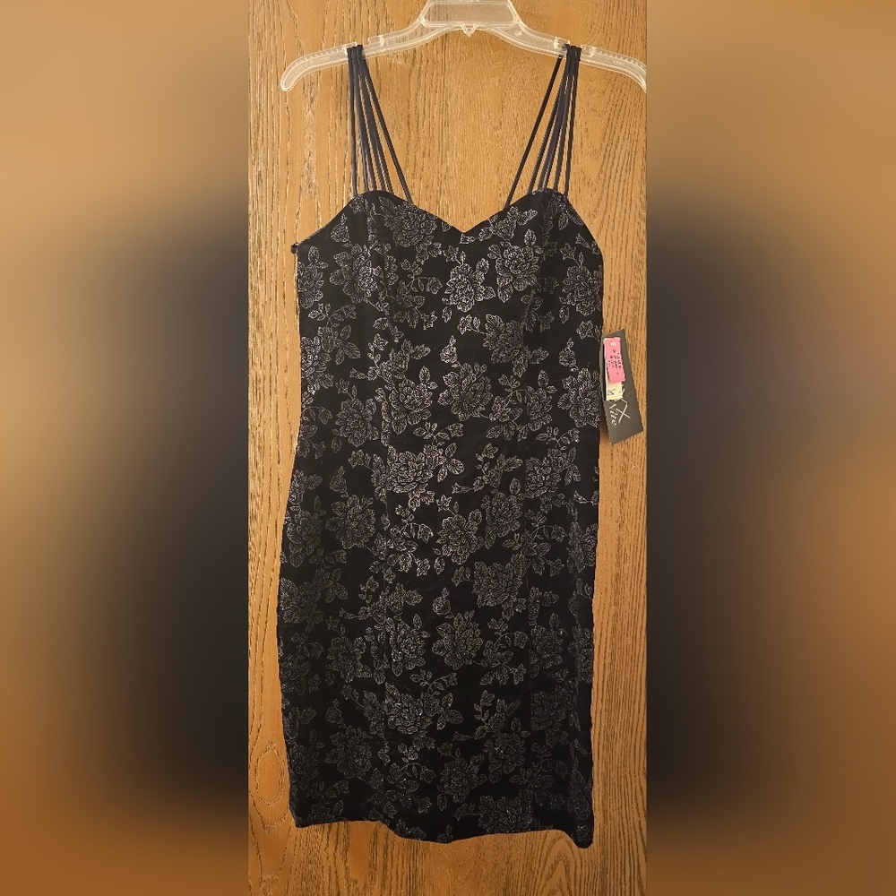 NWT Onxy Nite black floral glitter Prom Dress size 10